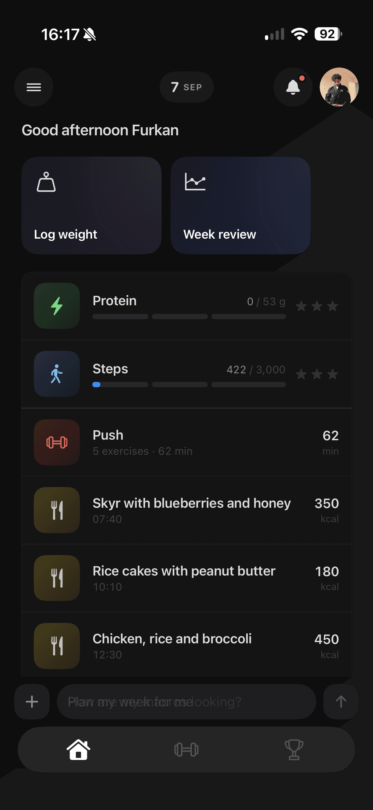Carve's home screen with the day's meals, each with its time and calories.
